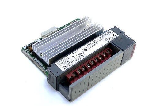 SLC 16 Point Output Module 1746-OA16 Untuk Pengiriman Cepat